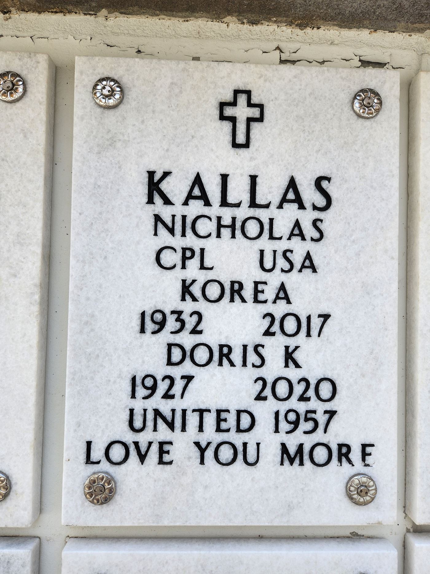 <i class="material-icons" data-template="memories-icon">cloud</i><br/>Nicholas Kallas, Army, CPL.<br/>Born 11/2/2032<br/>Passed on 11/27/2017<br/>Posted by: Kimberly H.<br/><div class='remember-wall-long-description'>Love and miss you every day, Pops!</div><a class='btn btn-primary btn-sm mt-2 remember-wall-toggle-long-description' onclick='initRememberWallToggleLongDescriptionBtn(this)'>Learn more</a>