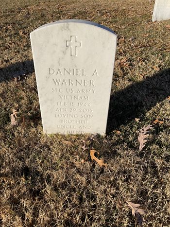 <i class="material-icons" data-template="memories-icon">stars</i><br/>Daniel Warner, Army<br/><div class='remember-wall-long-description'>Loving son, brother, uncle, and friend.</div><a class='btn btn-primary btn-sm mt-2 remember-wall-toggle-long-description' onclick='initRememberWallToggleLongDescriptionBtn(this)'>Learn more</a>