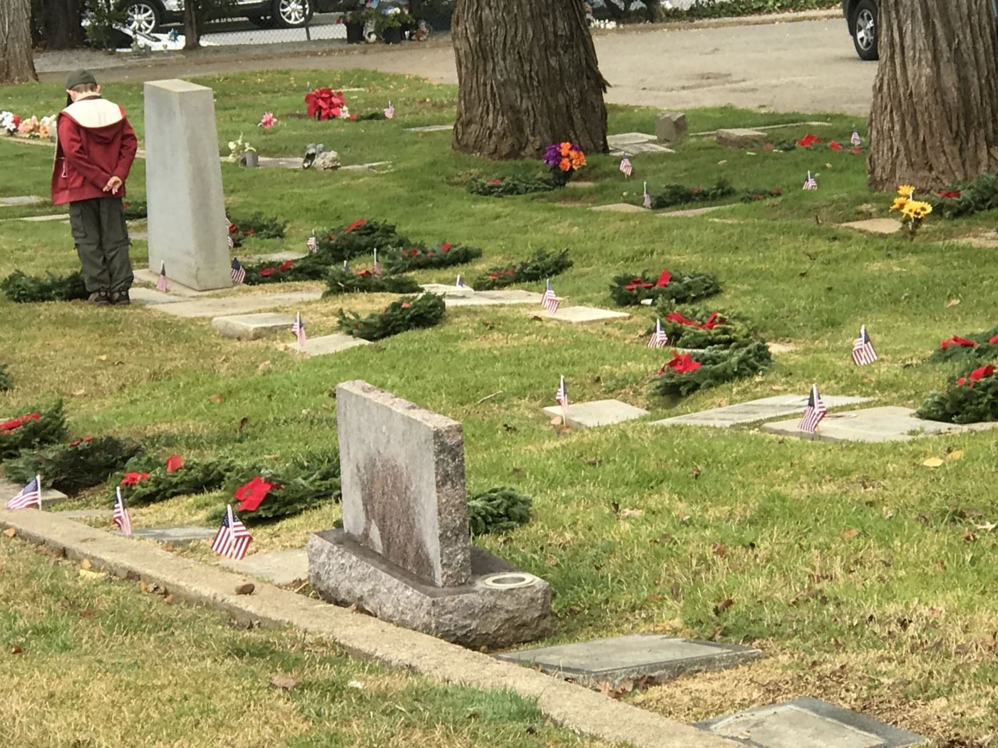 Gabilan Chapter DAR members join with citizen of all ages to honor and remember.  Mt. Hope Cemetery, Morgan Hill, California
2018