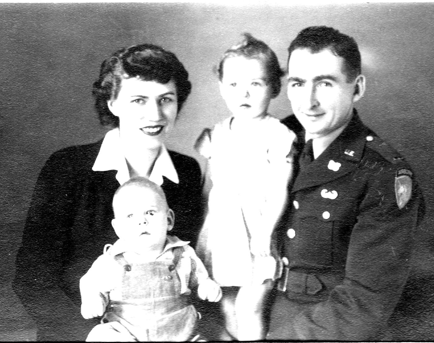 <i class="material-icons" data-template="memories-icon">account_balance</i><br/>Clarence William Singmaster, Army<br/><div class='remember-wall-long-description'>In honor of our Dad. Part of the Greatest Generation, he served our country in its fight for liberty and against fascism.</div><a class='btn btn-primary btn-sm mt-2 remember-wall-toggle-long-description' onclick='initRememberWallToggleLongDescriptionBtn(this)'>Learn more</a>