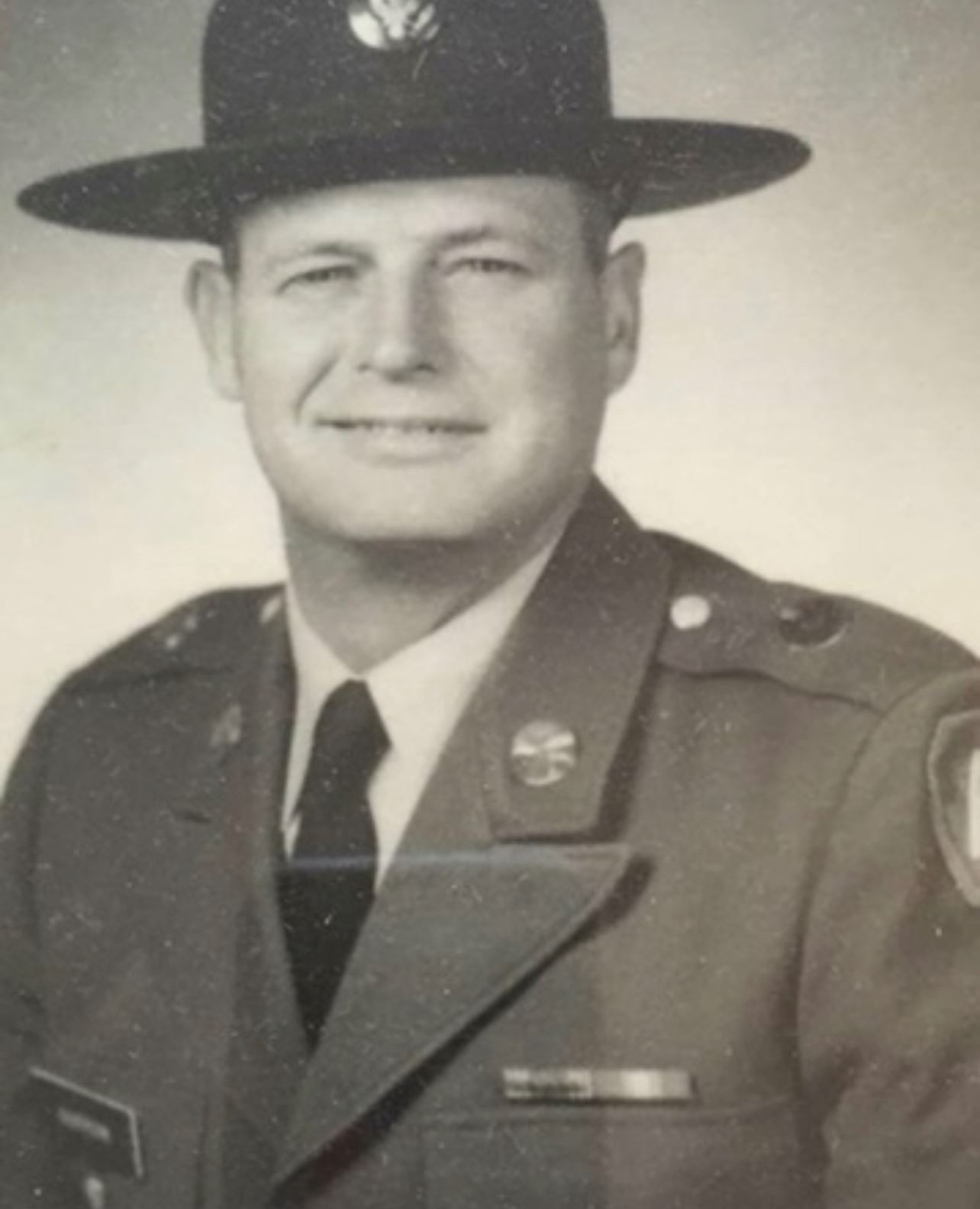 <i class="material-icons" data-template="memories-icon">account_balance</i><br/>Harold  Dickerson, Army, Sargeant <br/>Served from 1950 to 1967<br/>Posted by: Christina Dickerson<br/><div class='remember-wall-long-description'>In memory of Harold Dickerson who was killed in action on November 11, 1967 in Vietnam.</div><a class='btn btn-primary btn-sm mt-2 remember-wall-toggle-long-description' onclick='initRememberWallToggleLongDescriptionBtn(this)'>Learn more</a>