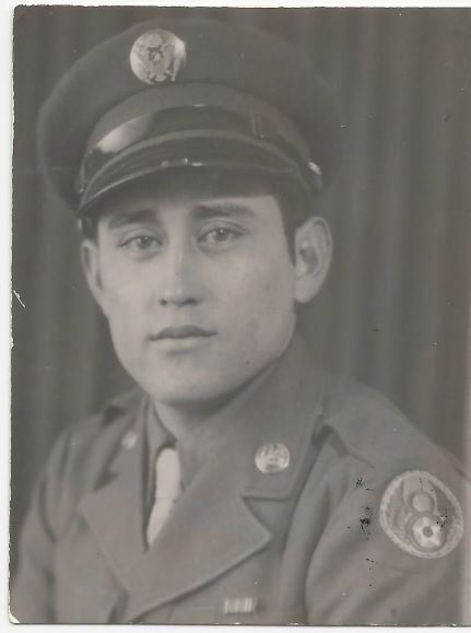 <i class="material-icons" data-template="memories-icon">account_balance</i><br/>Merced C Lujan, Army<br/>Posted by: Jack Lockhart<br/><div class='remember-wall-long-description'>We honor you dear Papa. WWII veteran, U.S. Air Corps, 8th Air Force, 306 Bomb Group, 369 Fighter Squadron.</div><a class='btn btn-primary btn-sm mt-2 remember-wall-toggle-long-description' onclick='initRememberWallToggleLongDescriptionBtn(this)'>Learn more</a>