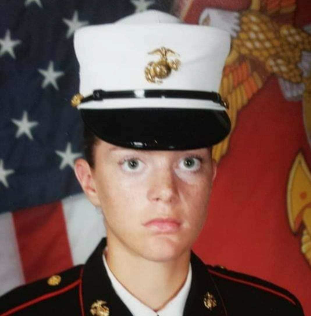 <i class="material-icons" data-template="memories-icon">account_balance</i><br/>Andrea Ryder, Marine Corps<br/>Posted by: Dennis Bourassa<br/><div class='remember-wall-long-description'>We will always love you and remember you.</div><a class='btn btn-primary btn-sm mt-2 remember-wall-toggle-long-description' onclick='initRememberWallToggleLongDescriptionBtn(this)'>Learn more</a>