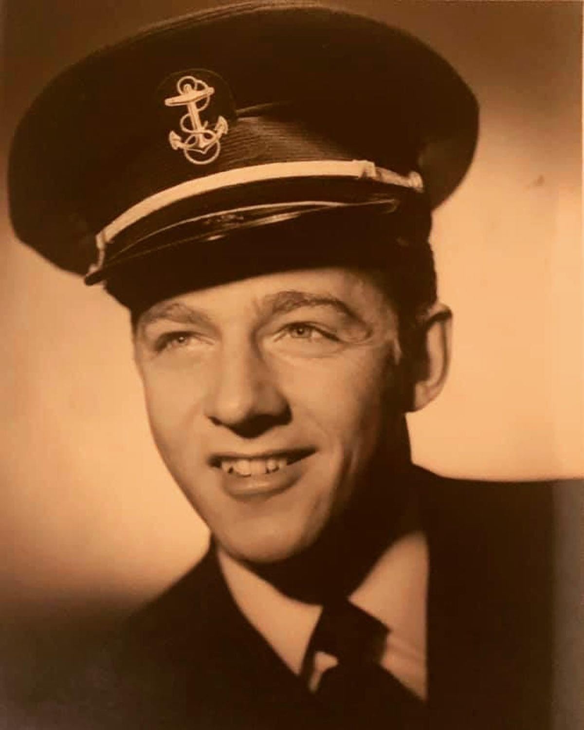 <i class="material-icons" data-template="memories-icon">stars</i><br/>Don Vroom, Navy<br/>Posted by: Madeline Vroom<br/><div class='remember-wall-long-description'>The embodiment of the American dream, a true patriot, and a hero to his friends, family, and country. Well all miss you so much Grampie. Say hello to Grammie for us. We love you eternally.</div><a class='btn btn-primary btn-sm mt-2 remember-wall-toggle-long-description' onclick='initRememberWallToggleLongDescriptionBtn(this)'>Learn more</a>