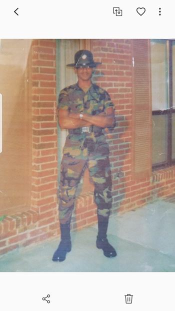 <i class="material-icons" data-template="memories-icon">stars</i><br/>Eric Payne, Army<br/><div class='remember-wall-long-description'>SFC Eric A Payne, the rock of our family.  You was a lean, mean, fighting machine until your last breath. We love and miss you so much. We do everything in honor of you and to make you proud. Until we meet again, Rest well soldier.</div><a class='btn btn-primary btn-sm mt-2 remember-wall-toggle-long-description' onclick='initRememberWallToggleLongDescriptionBtn(this)'>Learn more</a>