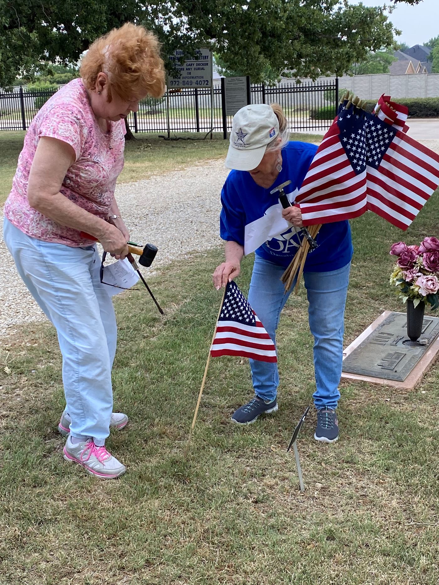 DAR members place flags to Remember and Honor our veterans.
