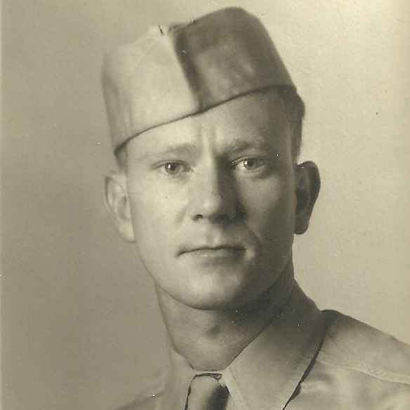 <i class="material-icons" data-template="memories-icon">chat_bubble</i><br/>Roger Reed, Air Force, Captain<br/>Posted by: Jane Reed<br/><div class='remember-wall-long-description'>Loved Flying!</div><a class='btn btn-primary btn-sm mt-2 remember-wall-toggle-long-description' onclick='initRememberWallToggleLongDescriptionBtn(this)'>Learn more</a>