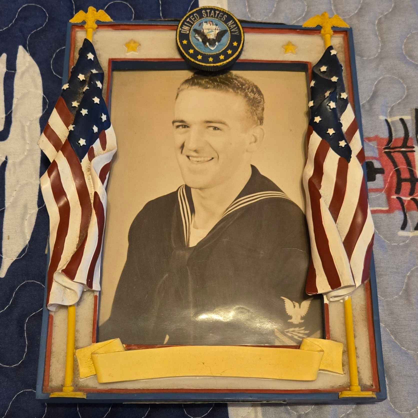 <i class="material-icons" data-template="memories-icon">chat_bubble</i><br/>John R Heaney, Navy, <br/>Posted by: Annemarie Heaney Chouinard<br/><div class='remember-wall-long-description'>We want to honor John R Heaney from Greenport, NY who always supported our efforts to cover every veteran grave with a wreath.</div><a class='btn btn-primary btn-sm mt-2 remember-wall-toggle-long-description' onclick='initRememberWallToggleLongDescriptionBtn(this)'>Learn more</a>