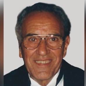 <i class="material-icons" data-template="memories-icon">chat_bubble</i><br/>Donato Cieri, Army, <br/>Posted by: Mary Jo Schnepf<br/><div class='remember-wall-long-description'>Proudly served in both the Italian and US Army.</div><a class='btn btn-primary btn-sm mt-2 remember-wall-toggle-long-description' onclick='initRememberWallToggleLongDescriptionBtn(this)'>Learn more</a>