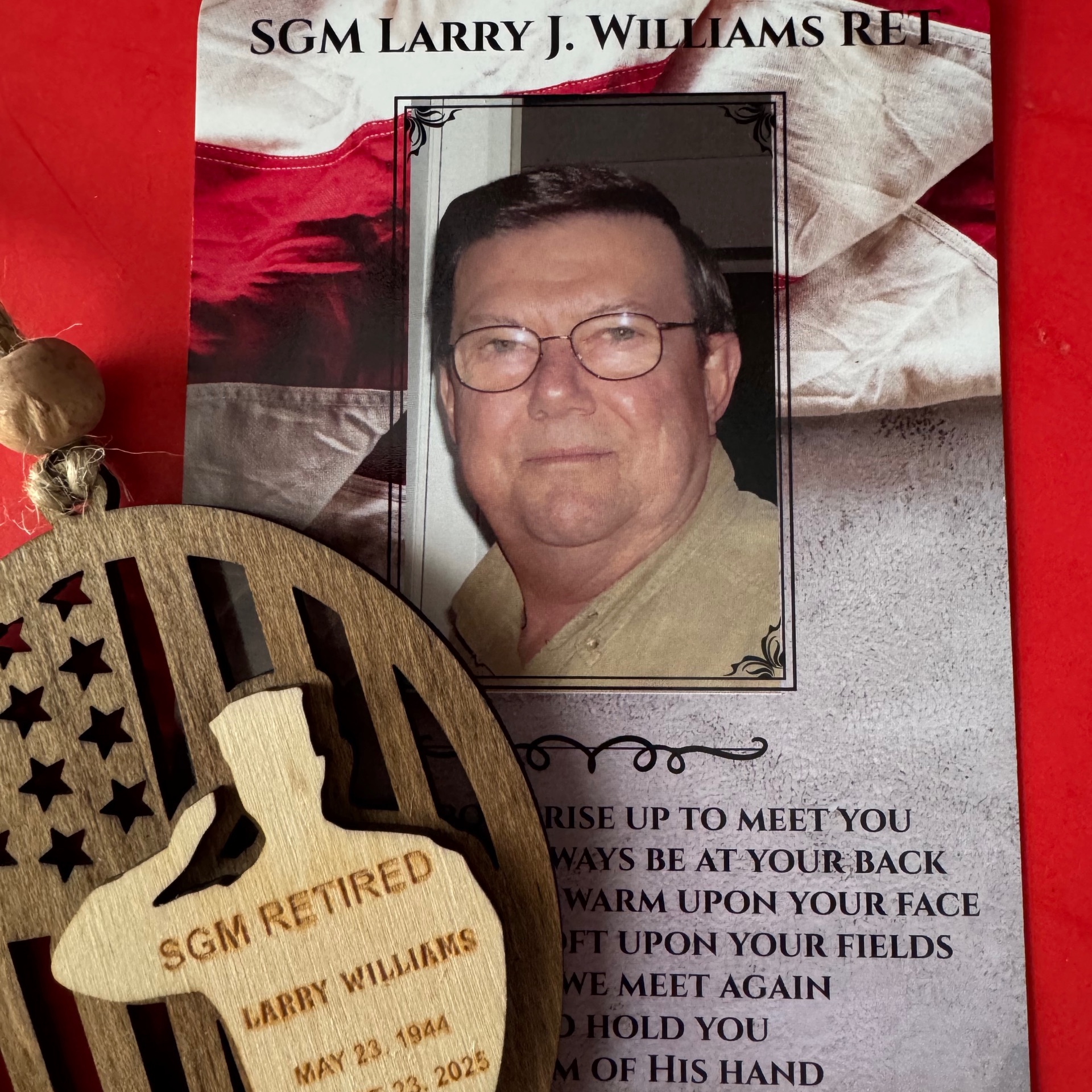 <i class="material-icons" data-template="memories-icon">chat_bubble</i><br/>Larry John Williams, Army, Sergeant Major <br/>Posted by: Elizabeth Williams<br/><div class='remember-wall-long-description'>Miss you every day. Love Always, Elizabeth</div><a class='btn btn-primary btn-sm mt-2 remember-wall-toggle-long-description' onclick='initRememberWallToggleLongDescriptionBtn(this)'>Learn more</a>