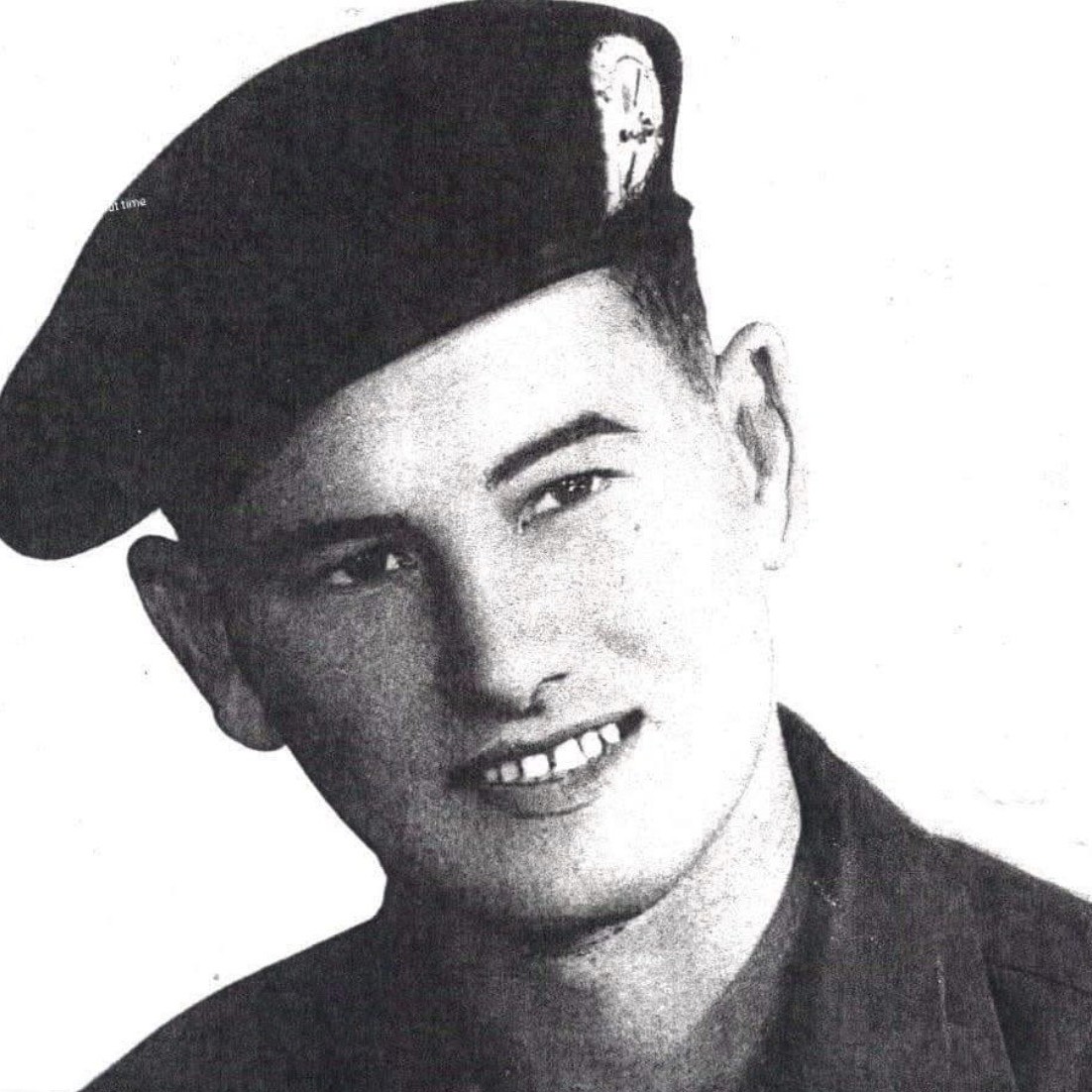 <i class="material-icons" data-template="memories-icon">chat_bubble</i><br/>Franklin D Wells, Staff Sgt<br/>Posted by: Karen Wells Tamez<br/><div class='remember-wall-long-description'>Frank Wells was a Vietnam War Vet, that served two tours flying air rescue missions as a Pararescue personnel and Combat Rescue Officer</div><a class='btn btn-primary btn-sm mt-2 remember-wall-toggle-long-description' onclick='initRememberWallToggleLongDescriptionBtn(this)'>Learn more</a>