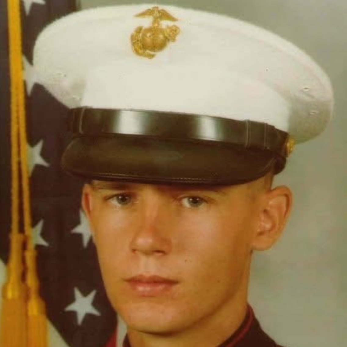 <i class="material-icons" data-template="memories-icon">chat_bubble</i><br/>Andrew Novinger, Marine Corps, Sergeant <br/>Posted by: Sharon Novinger<br/><div class='remember-wall-long-description'>In loving memory of US Marine Sgt. Andrew Novinger. Semper Fi!</div><a class='btn btn-primary btn-sm mt-2 remember-wall-toggle-long-description' onclick='initRememberWallToggleLongDescriptionBtn(this)'>Learn more</a>