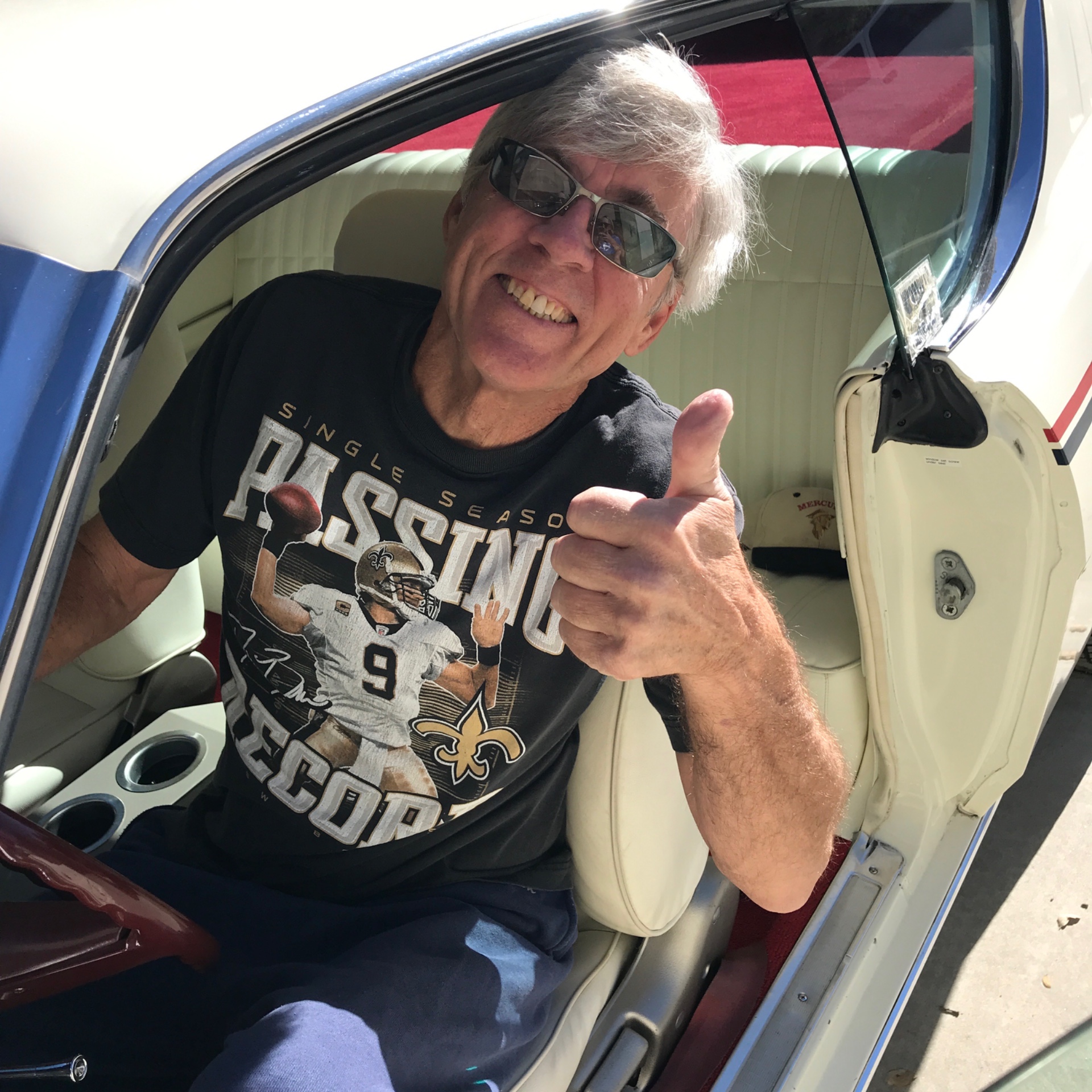 <i class="material-icons" data-template="memories-icon">chat_bubble</i><br/>Louis Whitfield III, Air Force, <br/>Born 11/14/1952<br/>Passed on 12/30/2020<br/>Posted by: ERIN WHITFIELD<br/><div class='remember-wall-long-description'>We truly were, each other’s best little buddy. World's best husband and the best friend I could ever have.</div><a class='btn btn-primary btn-sm mt-2 remember-wall-toggle-long-description' onclick='initRememberWallToggleLongDescriptionBtn(this)'>Learn more</a>