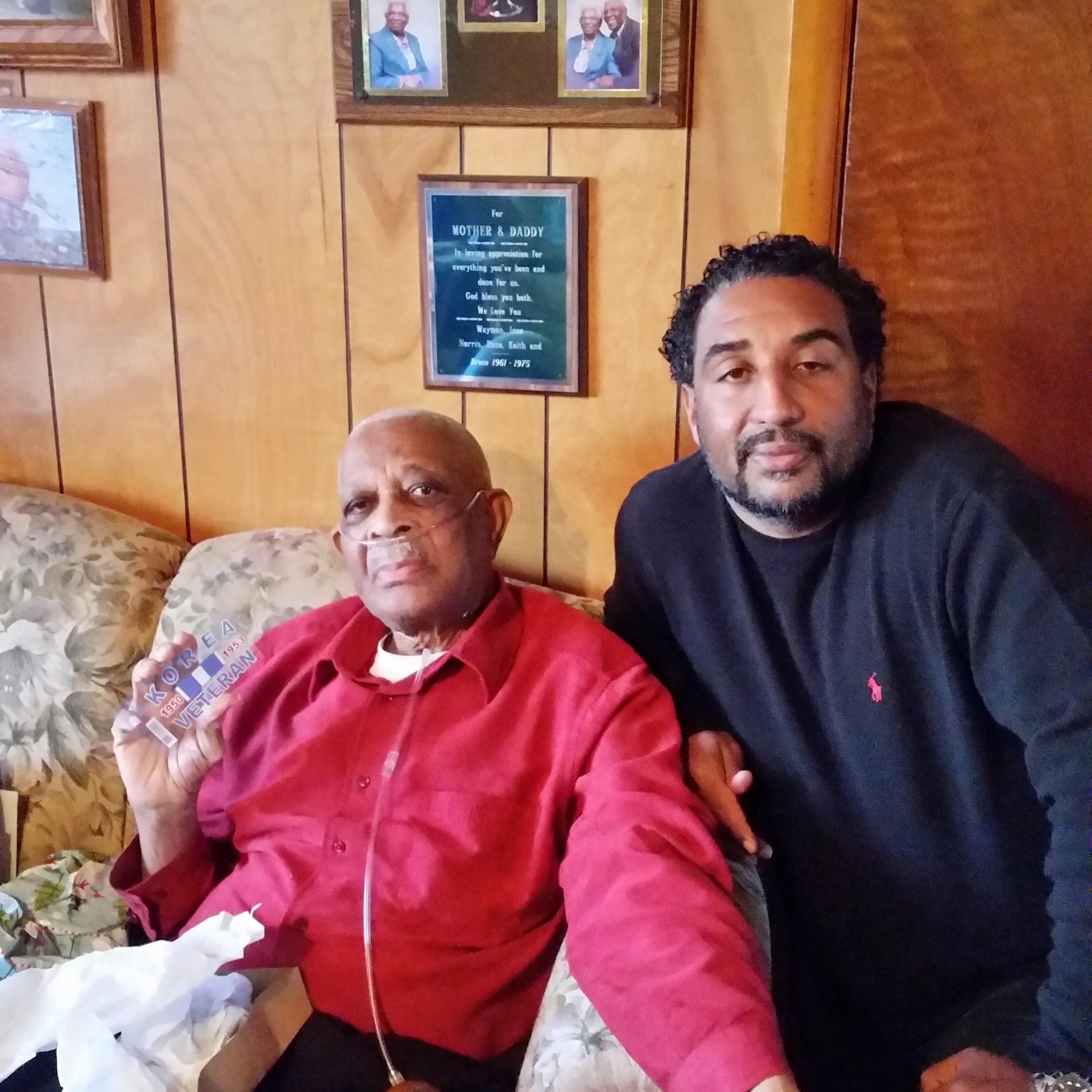 <i class="material-icons" data-template="memories-icon">chat_bubble</i><br/>Posted by: Donte<br/><div class='remember-wall-long-description'>To the best Pop Pop a grandson could ever have!! Love You!! Rest in Peace and Power!!</div><a class='btn btn-primary btn-sm mt-2 remember-wall-toggle-long-description' onclick='initRememberWallToggleLongDescriptionBtn(this)'>Learn more</a>