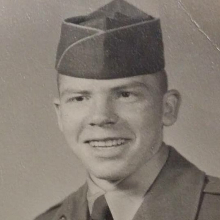 <i class="material-icons" data-template="memories-icon">chat_bubble</i><br/>Gene Aubry Toney, Army, Specialist Third Class<br/>Posted by: Luisa Tolusso<br/><div class='remember-wall-long-description'>In memory of your service . . . Love you and miss you always! Rest in Peace, Gene</div><a class='btn btn-primary btn-sm mt-2 remember-wall-toggle-long-description' onclick='initRememberWallToggleLongDescriptionBtn(this)'>Learn more</a>