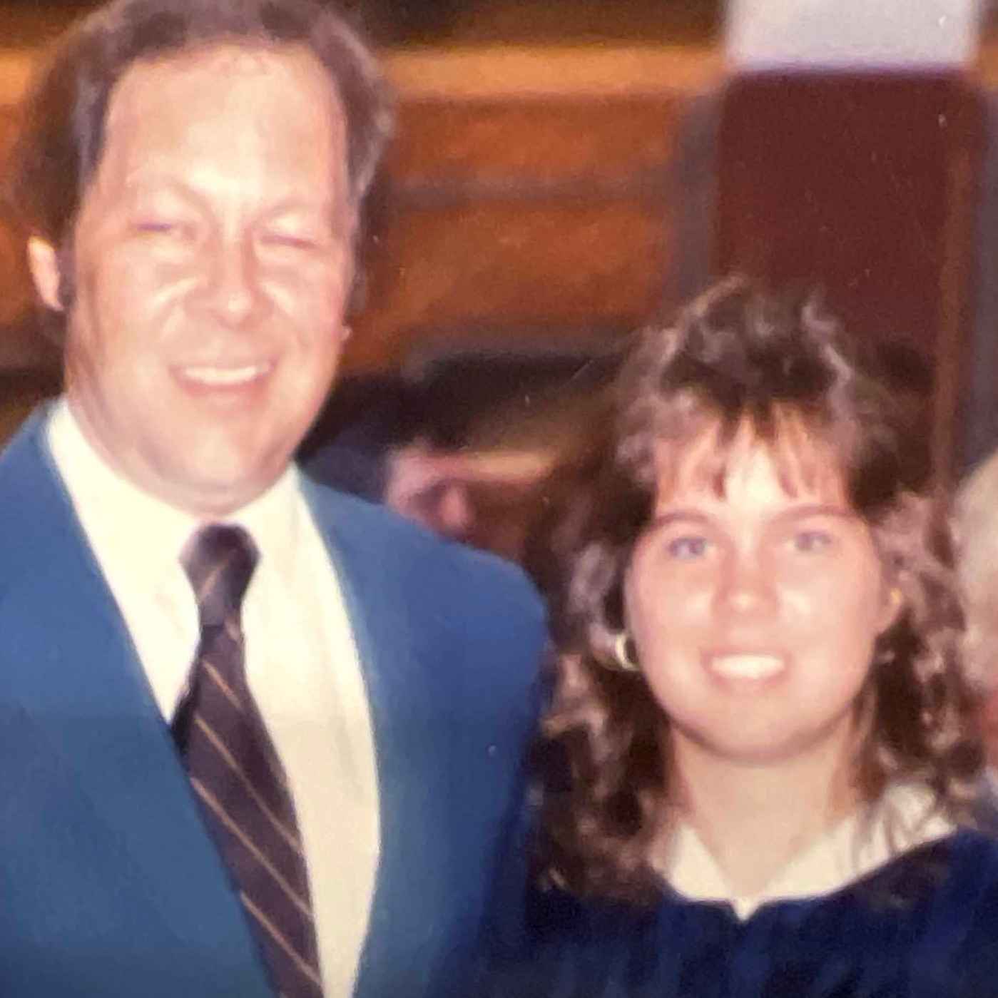 <i class="material-icons" data-template="memories-icon">chat_bubble</i><br/>William Larry Brown, Navy, <br/>Posted by: Teresa Brown<br/><div class='remember-wall-long-description'>Merry Christmas Dad! Miss you so much! Love You!</div><a class='btn btn-primary btn-sm mt-2 remember-wall-toggle-long-description' onclick='initRememberWallToggleLongDescriptionBtn(this)'>Learn more</a>