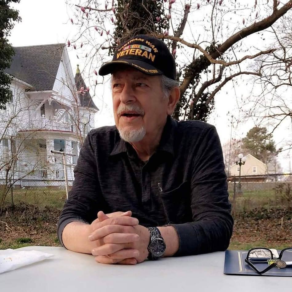 <i class="material-icons" data-template="memories-icon">chat_bubble</i><br/>Larry Kanniard, Air Force, Master Sargent <br/>Posted by: Theresa Carrothers<br/><div class='remember-wall-long-description'>
  Of our parents Larry and Sharon Kanniard. Both served with dignity and love of our country and to each other. We miss you Theresa and Larry Jr.</div><a class='btn btn-primary btn-sm mt-2 remember-wall-toggle-long-description' onclick='initRememberWallToggleLongDescriptionBtn(this)'>Learn more</a>