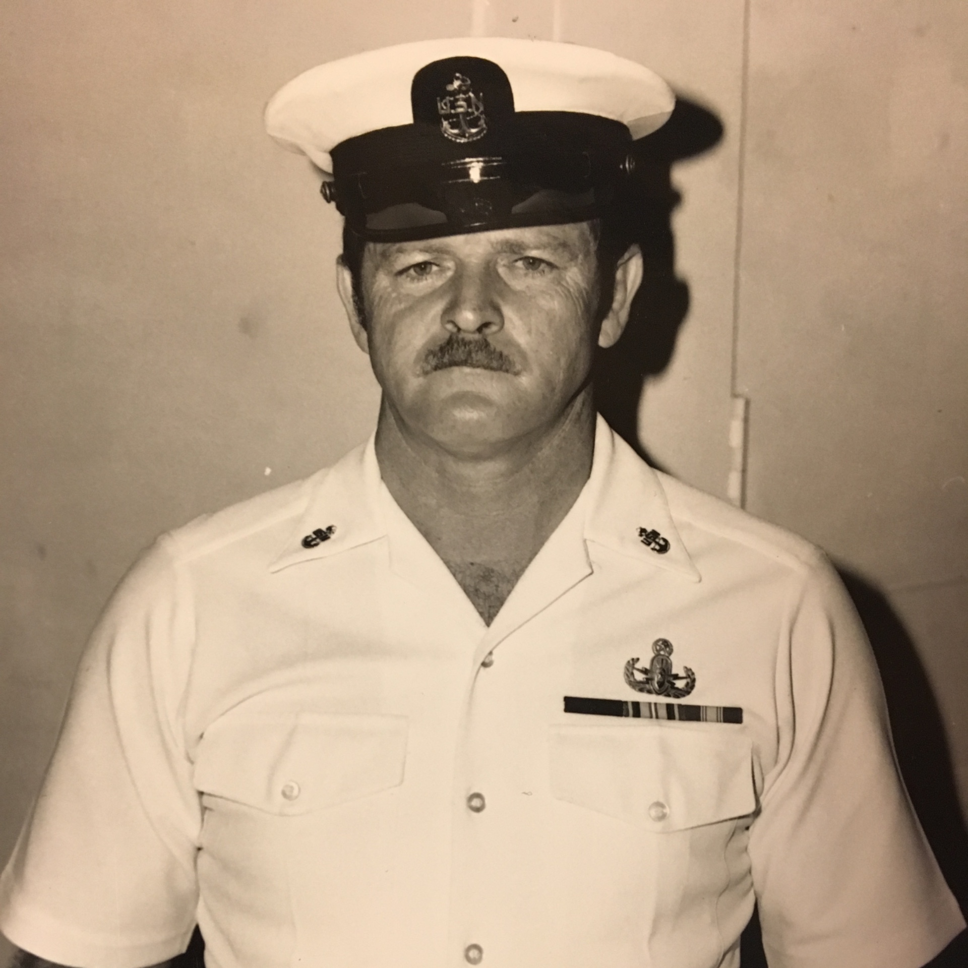 <i class="material-icons" data-template="memories-icon">chat_bubble</i><br/>Max Owens, Navy, MCPO<br/>Posted by: Sanja Bryan<br/><div class='remember-wall-long-description'>In memory of my Dad MCPO Mo Owens. He served 32 years in the Navy (EOD).</div><a class='btn btn-primary btn-sm mt-2 remember-wall-toggle-long-description' onclick='initRememberWallToggleLongDescriptionBtn(this)'>Learn more</a>