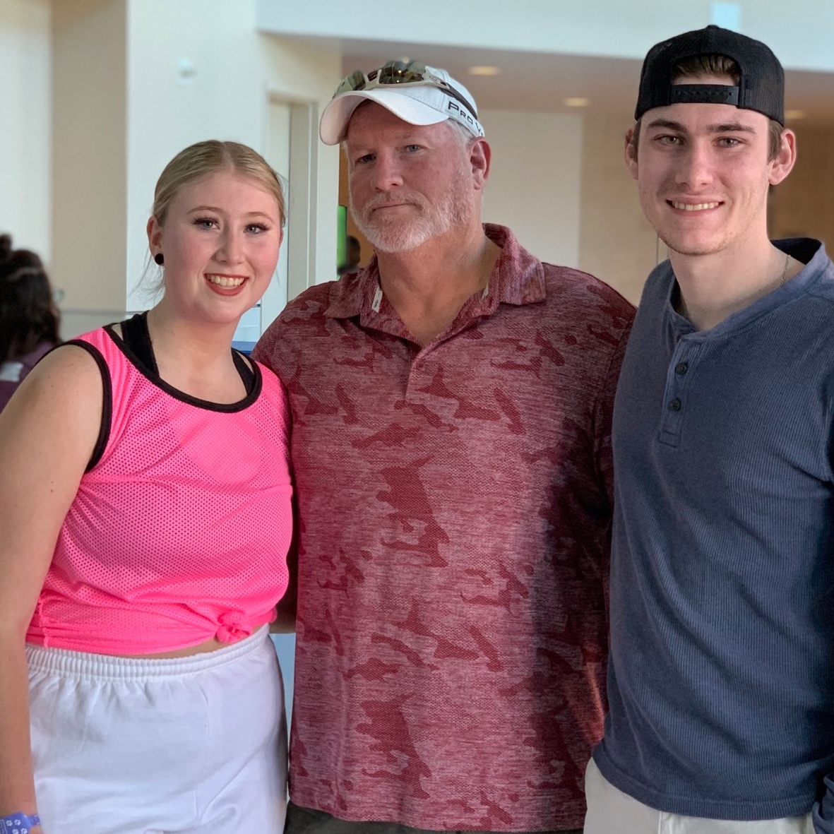 <i class="material-icons" data-template="memories-icon">chat_bubble</i><br/>Duane Canon, Navy, IC1<br/>Posted by: Zach & Mackenzie Canon<br/><div class='remember-wall-long-description'>Always in our heart</div><a class='btn btn-primary btn-sm mt-2 remember-wall-toggle-long-description' onclick='initRememberWallToggleLongDescriptionBtn(this)'>Learn more</a>