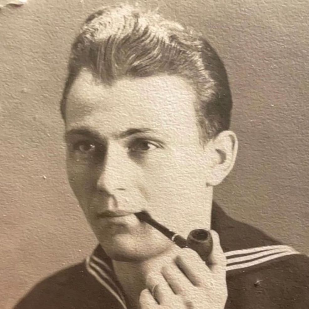 <i class="material-icons" data-template="memories-icon">chat_bubble</i><br/>Samuel Ricco, Navy, Seaman First Class<br/>Born 2/7/1925<br/>Passed on 5/15/2004<br/>Posted by: Louis Joseph Amendola, II<br/><div class='remember-wall-long-description'>In Loving Memory of my Uncle, Purple Heart Recipient, S1c Samuel "Sammy" Ricco. Your service to our country will always be remembered. May you be resting peacefully in God's Kingdom with Aunt Jane until we are all reunited.</div><a class='btn btn-primary btn-sm mt-2 remember-wall-toggle-long-description' onclick='initRememberWallToggleLongDescriptionBtn(this)'>Learn more</a>