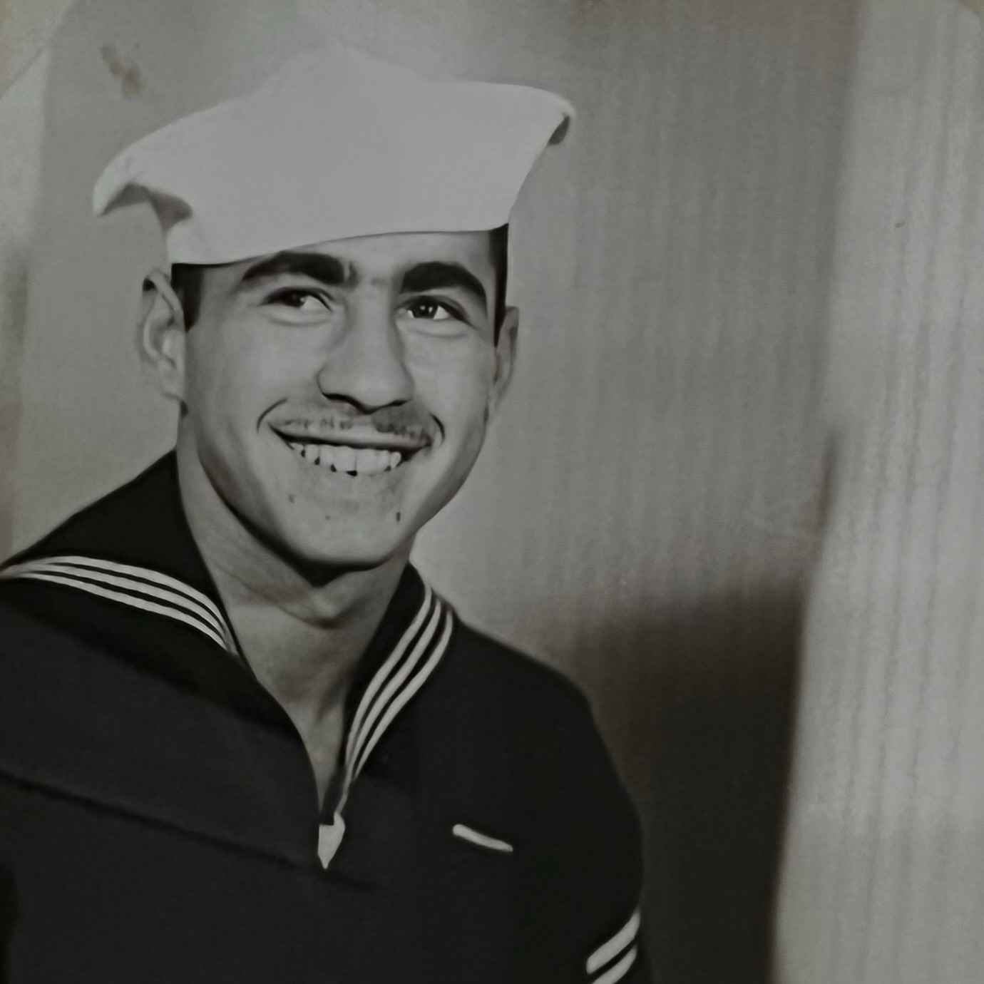 <i class="material-icons" data-template="memories-icon">chat_bubble</i><br/>Joel Laske, Navy, <br/>Posted by: Jenn & Chris Wise<br/><div class='remember-wall-long-description'>Always will be remembered!</div><a class='btn btn-primary btn-sm mt-2 remember-wall-toggle-long-description' onclick='initRememberWallToggleLongDescriptionBtn(this)'>Learn more</a>