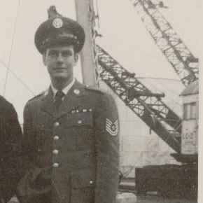 <i class="material-icons" data-template="memories-icon">chat_bubble</i><br/>Donald Dwain Gilliland, Air Force, Senior Master Sergeant<br/>Posted by: Loraine Jordan<br/><div class='remember-wall-long-description'>Thank you Dad for your service. You left this life much too quickly. We all love you and think of you often.</div><a class='btn btn-primary btn-sm mt-2 remember-wall-toggle-long-description' onclick='initRememberWallToggleLongDescriptionBtn(this)'>Learn more</a>