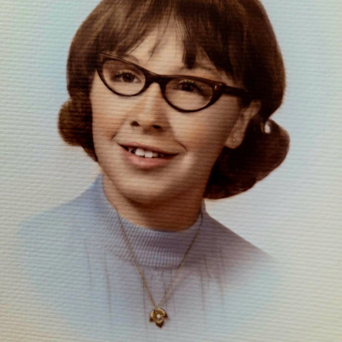 <i class="material-icons" data-template="memories-icon">chat_bubble</i><br/>Barbara Jo Stout, Army, <br/>Posted by: Denise Zelinski<br/><div class='remember-wall-long-description'>My sister served stateside during Vietnam as a 16H20 AD Arty Opns & Intel Assistant primarily and 71T20 Eqo Maintenance Clerk secondary.</div><a class='btn btn-primary btn-sm mt-2 remember-wall-toggle-long-description' onclick='initRememberWallToggleLongDescriptionBtn(this)'>Learn more</a>