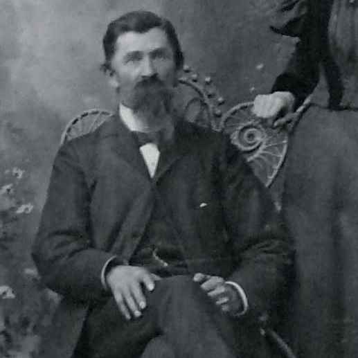 <i class="material-icons" data-template="memories-icon">stars</i><br/>Charles S. Gholz<br/>Posted by: Grace Van Orden<br/><div class='remember-wall-long-description'></div><a class='btn btn-primary btn-sm mt-2 remember-wall-toggle-long-description' onclick='initRememberWallToggleLongDescriptionBtn(this)'>Learn more</a>