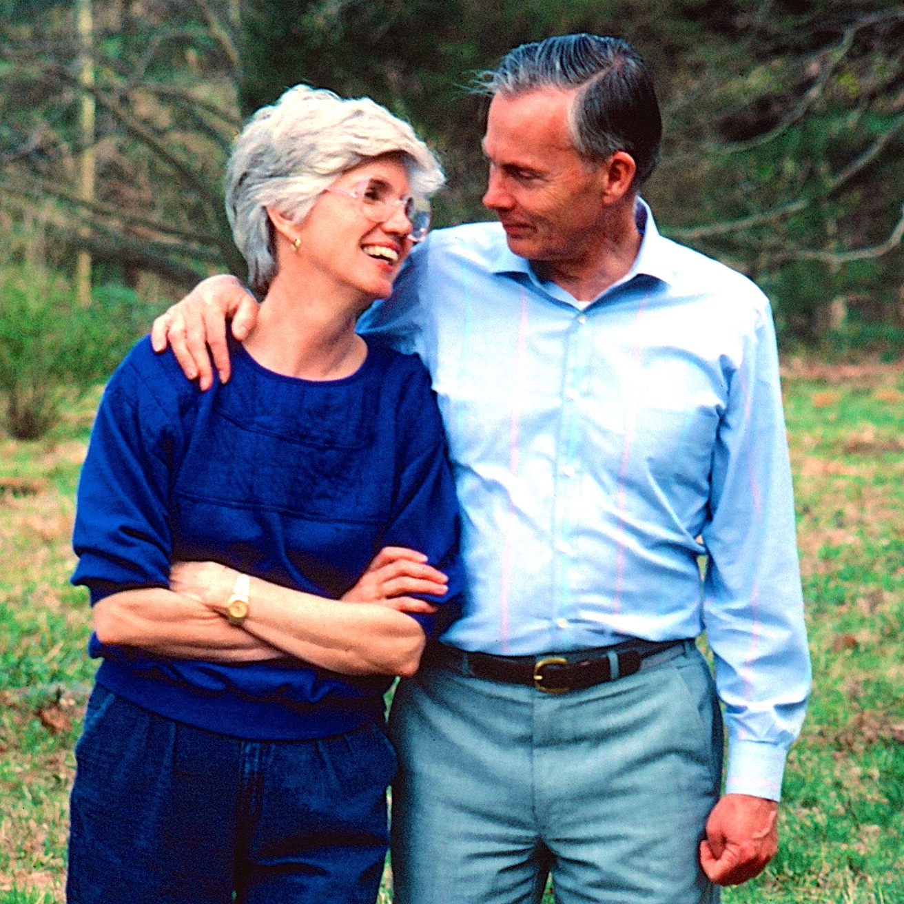 <i class="material-icons" data-template="memories-icon">chat_bubble</i><br/>William J. Almon, Army, Lt.<br/>Born 11/22/1932<br/>Passed on 6/13/2016<br/>Posted by: Rose AlmonMartin<br/><div class='remember-wall-long-description'>Be thou at peace.</div><a class='btn btn-primary btn-sm mt-2 remember-wall-toggle-long-description' onclick='initRememberWallToggleLongDescriptionBtn(this)'>Learn more</a>