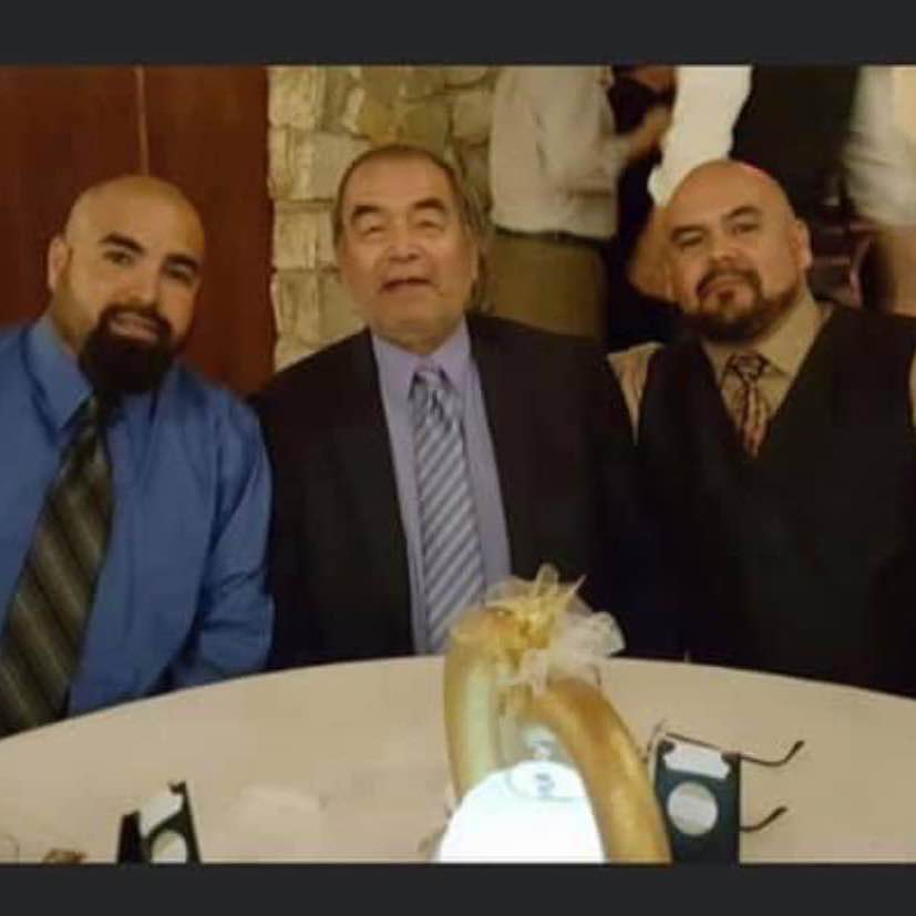 <i class="material-icons" data-template="memories-icon">chat_bubble</i><br/>Héctor Valdez Sr, Marine Corps, <br/>Posted by: Héctor & Patsy Valdez<br/><div class='remember-wall-long-description'>We miss you! Always in our hearts… May you continue to rest in peace. All our love! Hector, Eddie, Kristy, Patsy, and all the kids.</div><a class='btn btn-primary btn-sm mt-2 remember-wall-toggle-long-description' onclick='initRememberWallToggleLongDescriptionBtn(this)'>Learn more</a>