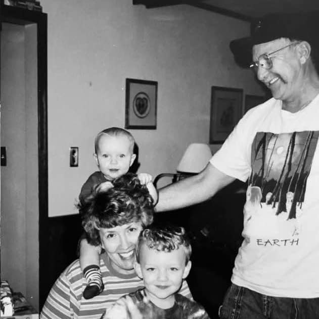 <i class="material-icons" data-template="memories-icon">chat_bubble</i><br/>Richard Morefield, Army, <br/>Posted by: Abigail Griffin<br/><div class='remember-wall-long-description'>We love and miss you so much! We will continue to make you proud as you guard over us.</div><a class='btn btn-primary btn-sm mt-2 remember-wall-toggle-long-description' onclick='initRememberWallToggleLongDescriptionBtn(this)'>Learn more</a>