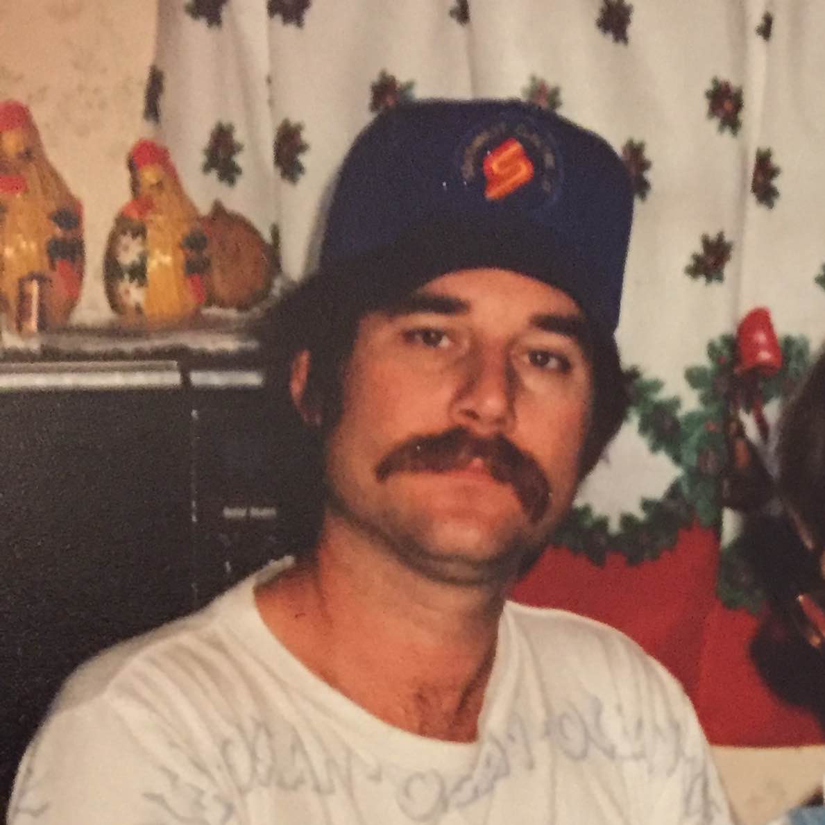 <i class="material-icons" data-template="memories-icon">chat_bubble</i><br/>Dennis Craver, Army, <br/>Posted by: Daughters<br/><div class='remember-wall-long-description'>Merry Christmas, dad. We miss you. We love you.</div><a class='btn btn-primary btn-sm mt-2 remember-wall-toggle-long-description' onclick='initRememberWallToggleLongDescriptionBtn(this)'>Learn more</a>