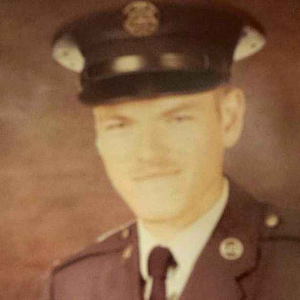 <i class="material-icons" data-template="memories-icon">chat_bubble</i><br/>Stanley James Onsted, Air Force, Master Sergeant <br/>Born 7/19/1949<br/>Passed on 6/8/2014<br/><div class='remember-wall-long-description'>1 Thessalonians 4:14For we believe that Jesus died and rose again, and so we believe that God will bring with Jesus those who have fallen asleep in him.</div><a class='btn btn-primary btn-sm mt-2 remember-wall-toggle-long-description' onclick='initRememberWallToggleLongDescriptionBtn(this)'>Learn more</a>