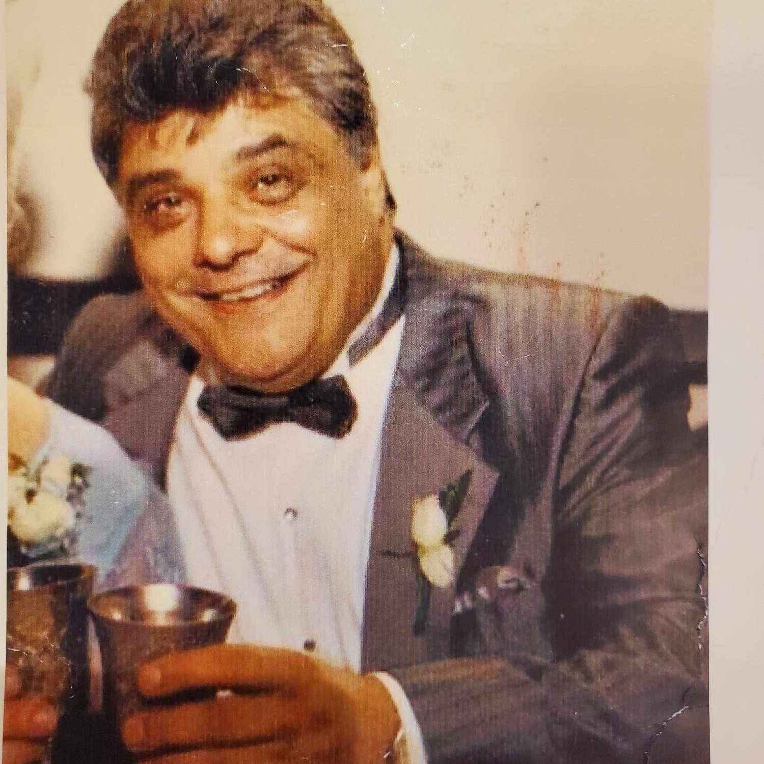 <i class="material-icons" data-template="memories-icon">chat_bubble</i><br/>Albert Lanzilli, Air Force, A-1c<br/>Born 5/5/1938<br/>Passed on 5/15/2007<br/>Posted by: Kayli  Lanzilli<br/><div class='remember-wall-long-description'>In honor of Al Lanzilli, a loving husband, father, and grandfather. Thank you for your time, bravery, and sacrifice for this country. We salute your life and honor you in memories. Love and miss you every day.</div><a class='btn btn-primary btn-sm mt-2 remember-wall-toggle-long-description' onclick='initRememberWallToggleLongDescriptionBtn(this)'>Learn more</a>