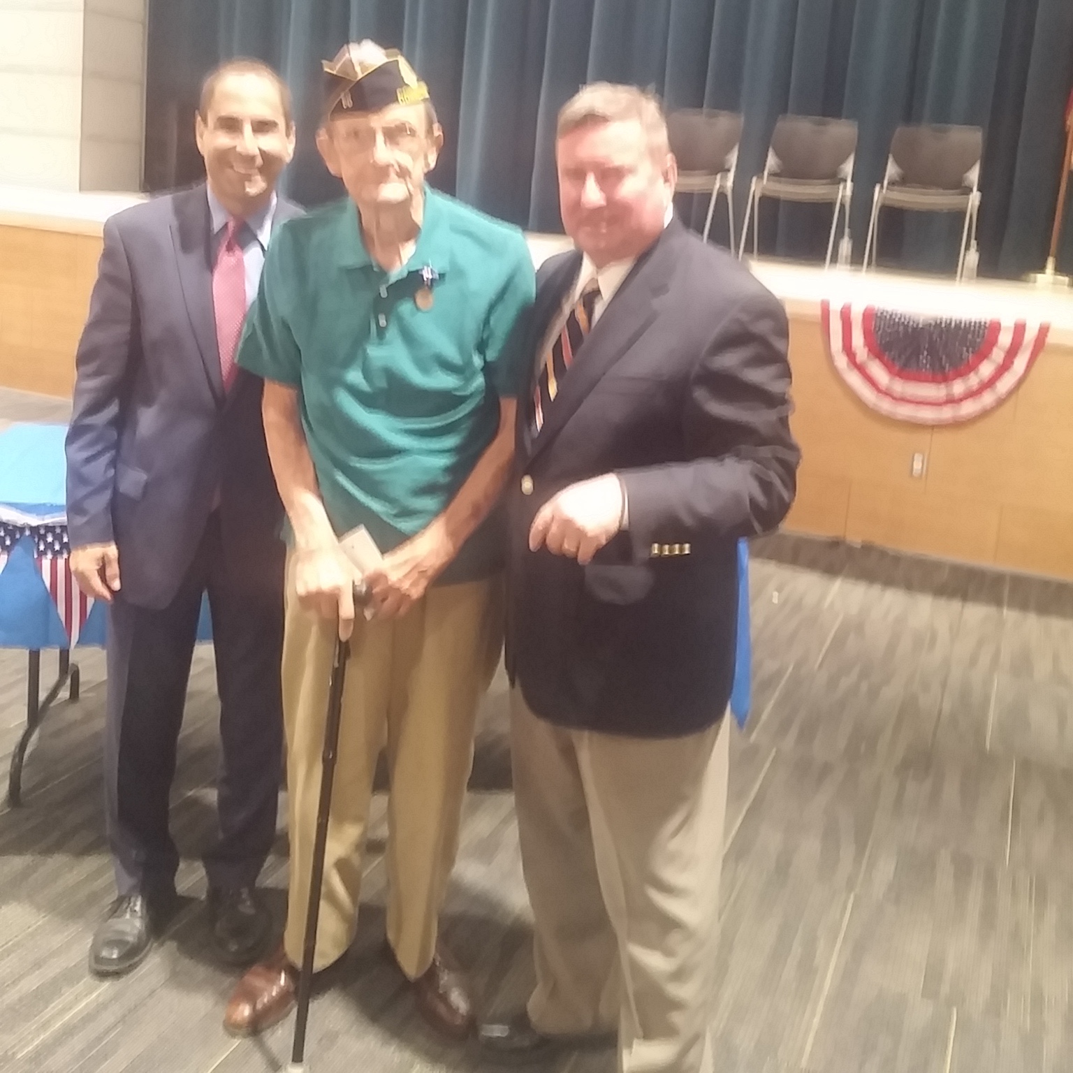 <i class="material-icons" data-template="memories-icon">chat_bubble</i><br/>Edward James Dolinsky, Sr., Army, <br/>Posted by: Castle, Dolinsky and Atiyeh Families<br/><div class='remember-wall-long-description'>With gratitude and love.</div><a class='btn btn-primary btn-sm mt-2 remember-wall-toggle-long-description' onclick='initRememberWallToggleLongDescriptionBtn(this)'>Learn more</a>