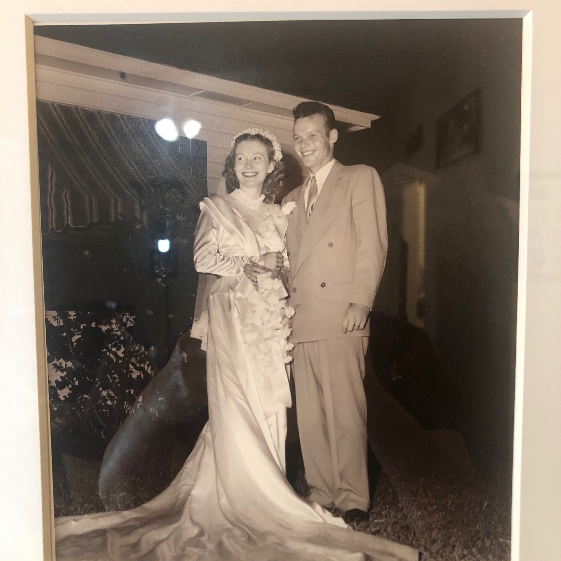 <i class="material-icons" data-template="memories-icon">chat_bubble</i><br/>Dewitt Johnson, Army, <br/>Born 2/28/1928<br/>Passed on 5/19/2025<br/>Posted by: Dave, Michele<br/><div class='remember-wall-long-description'>In honor of Dewitt and Orie Johnson.</div><a class='btn btn-primary btn-sm mt-2 remember-wall-toggle-long-description' onclick='initRememberWallToggleLongDescriptionBtn(this)'>Learn more</a>