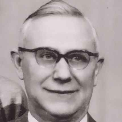 <i class="material-icons" data-template="memories-icon">chat_bubble</i><br/>Emil Sudman, Army, <br/>Posted by: Andrew<br/><div class='remember-wall-long-description'>Emil served at Fort Chaffee POW camp during WWII.</div><a class='btn btn-primary btn-sm mt-2 remember-wall-toggle-long-description' onclick='initRememberWallToggleLongDescriptionBtn(this)'>Learn more</a>