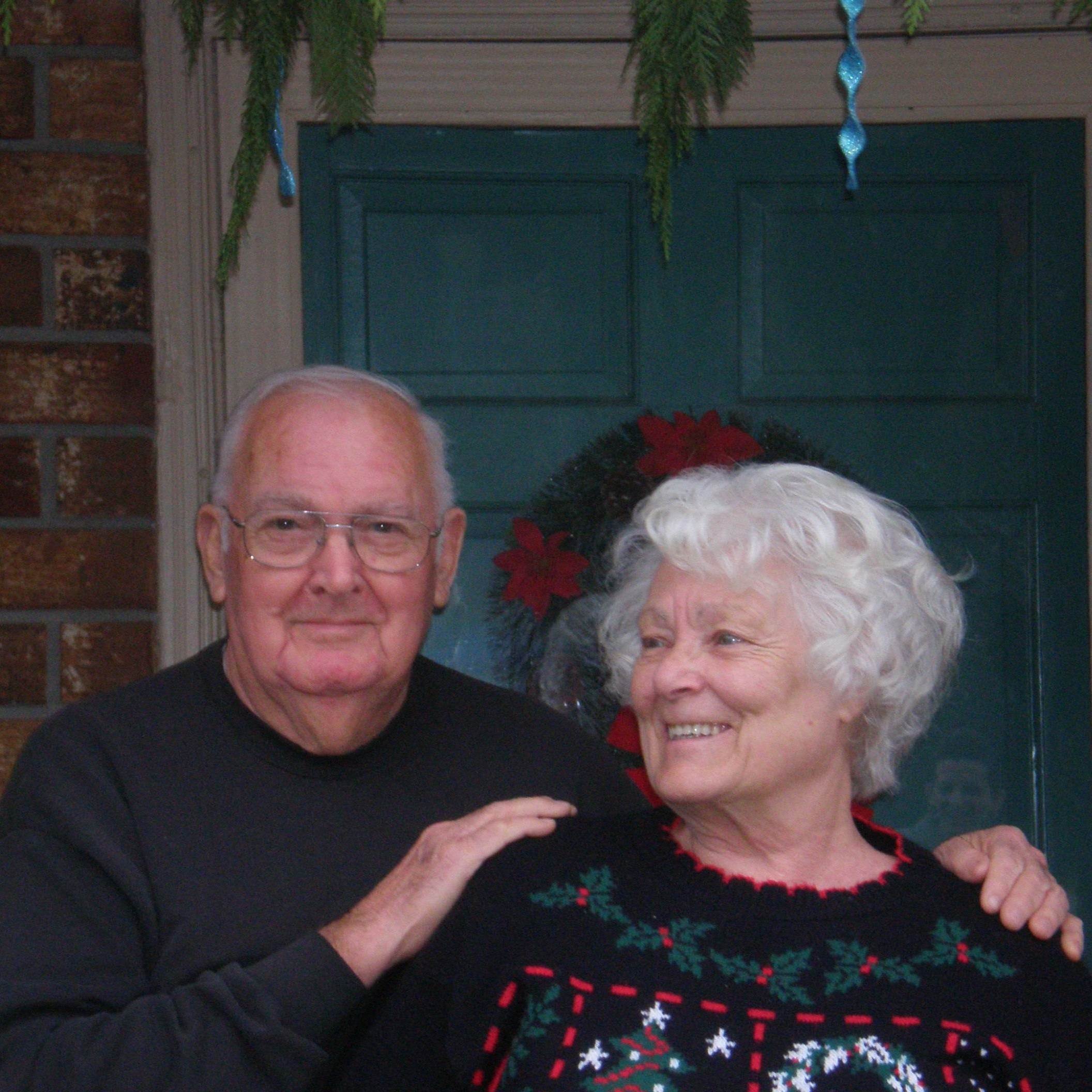 <i class="material-icons" data-template="memories-icon">chat_bubble</i><br/>Hoyt F. Blalock, Air Force, SMSGT<br/>Posted by: Heather Lardieri<br/><div class='remember-wall-long-description'>In loving memory of my grandparents, Hoyt and Cynthia Blalock - "Nana and Gran." You are deeply loved and missed.</div><a class='btn btn-primary btn-sm mt-2 remember-wall-toggle-long-description' onclick='initRememberWallToggleLongDescriptionBtn(this)'>Learn more</a>