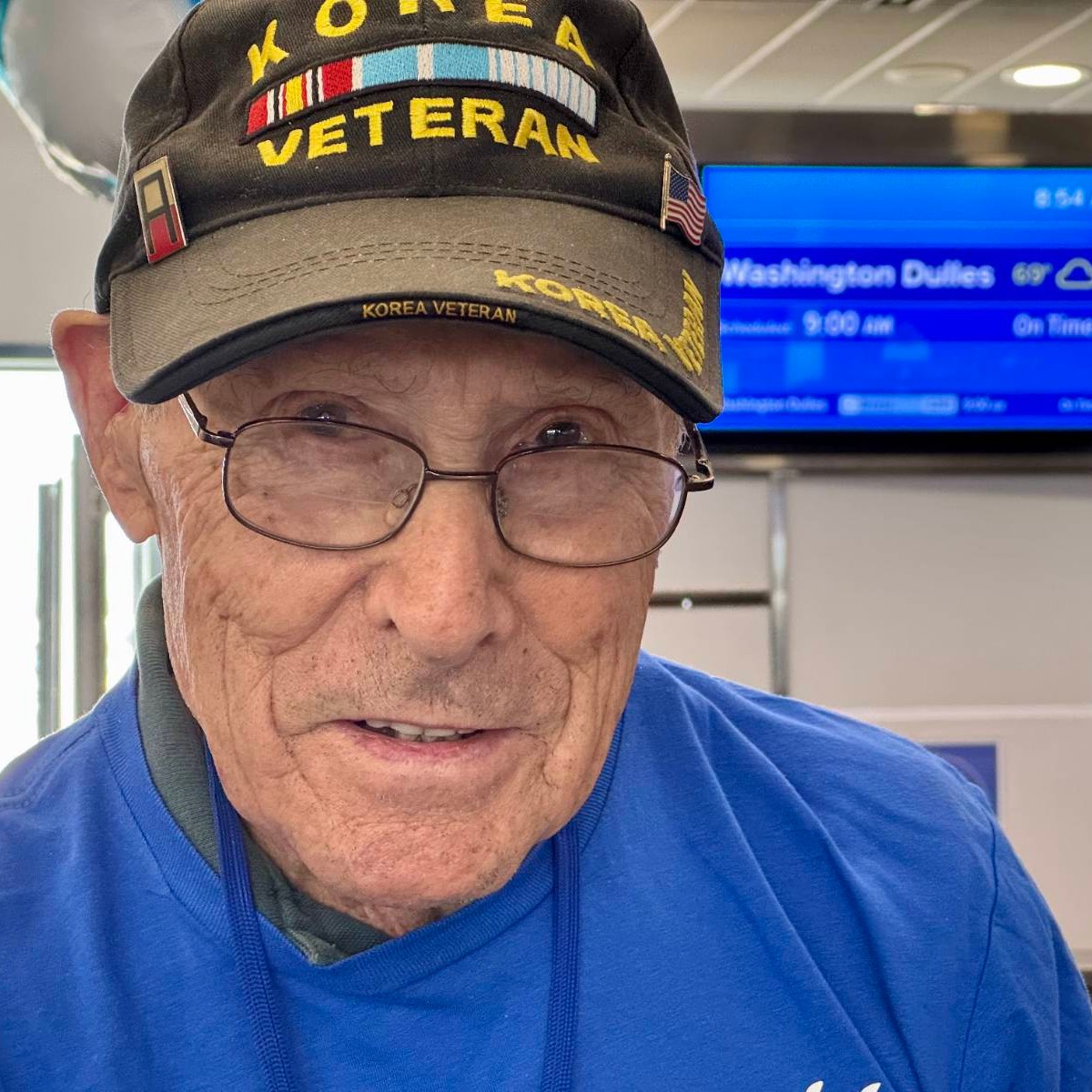 <i class="material-icons" data-template="memories-icon">chat_bubble</i><br/>O'Neil Langley Jr, Army, <br/>Posted by: Jory Langley<br/><div class='remember-wall-long-description'>Father, Grandfather, Great Grandfather. Thank you for your service.</div><a class='btn btn-primary btn-sm mt-2 remember-wall-toggle-long-description' onclick='initRememberWallToggleLongDescriptionBtn(this)'>Learn more</a>