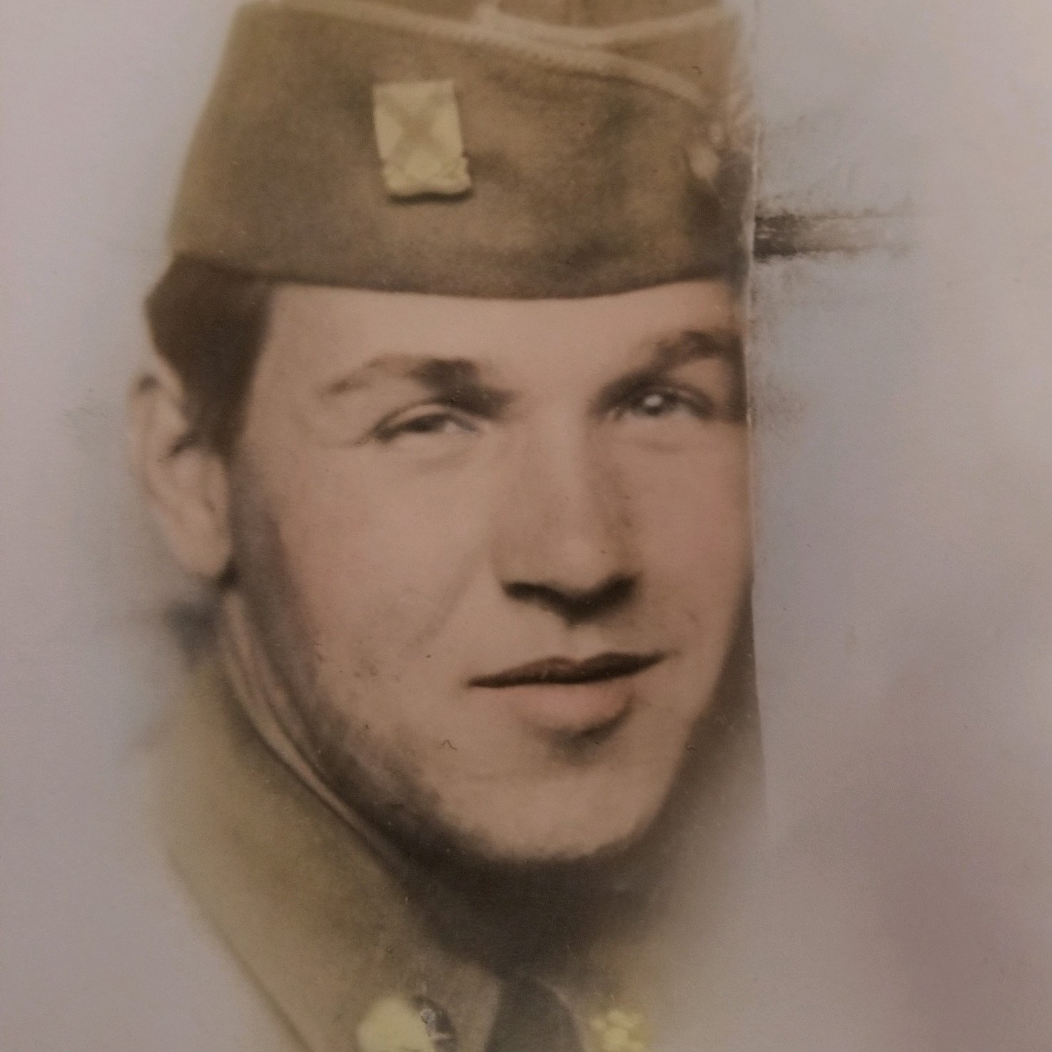 <i class="material-icons" data-template="memories-icon">chat_bubble</i><br/>Donald L Voiers, Army, <br/>Posted by: Donna Murray<br/><div class='remember-wall-long-description'>In memory of my Dad who fought in the Korean War. My Dad passed on November 18, 2013 at the age of 79 and is buried in Auburndale Florida.</div><a class='btn btn-primary btn-sm mt-2 remember-wall-toggle-long-description' onclick='initRememberWallToggleLongDescriptionBtn(this)'>Learn more</a>