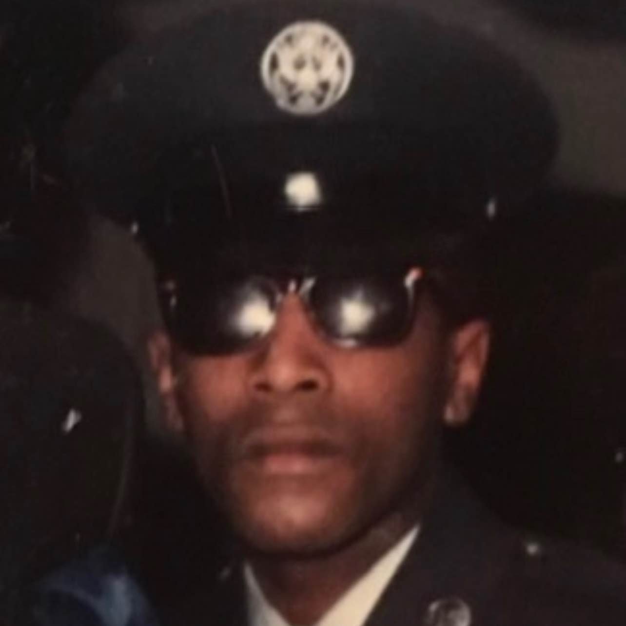 <i class="material-icons" data-template="memories-icon">chat_bubble</i><br/>Murray Smith, Air Force, Master Sergeant <br/>Posted by: Mrs Rosie B Smith<br/><div class='remember-wall-long-description'>To my beloved husband I know that you are no longer here on earth &amp; absent from the body, but I know for certain that you are most definitely present and with The Lord. I love &amp; miss you very much.Your Loving WifeBlon</div><a class='btn btn-primary btn-sm mt-2 remember-wall-toggle-long-description' onclick='initRememberWallToggleLongDescriptionBtn(this)'>Learn more</a>