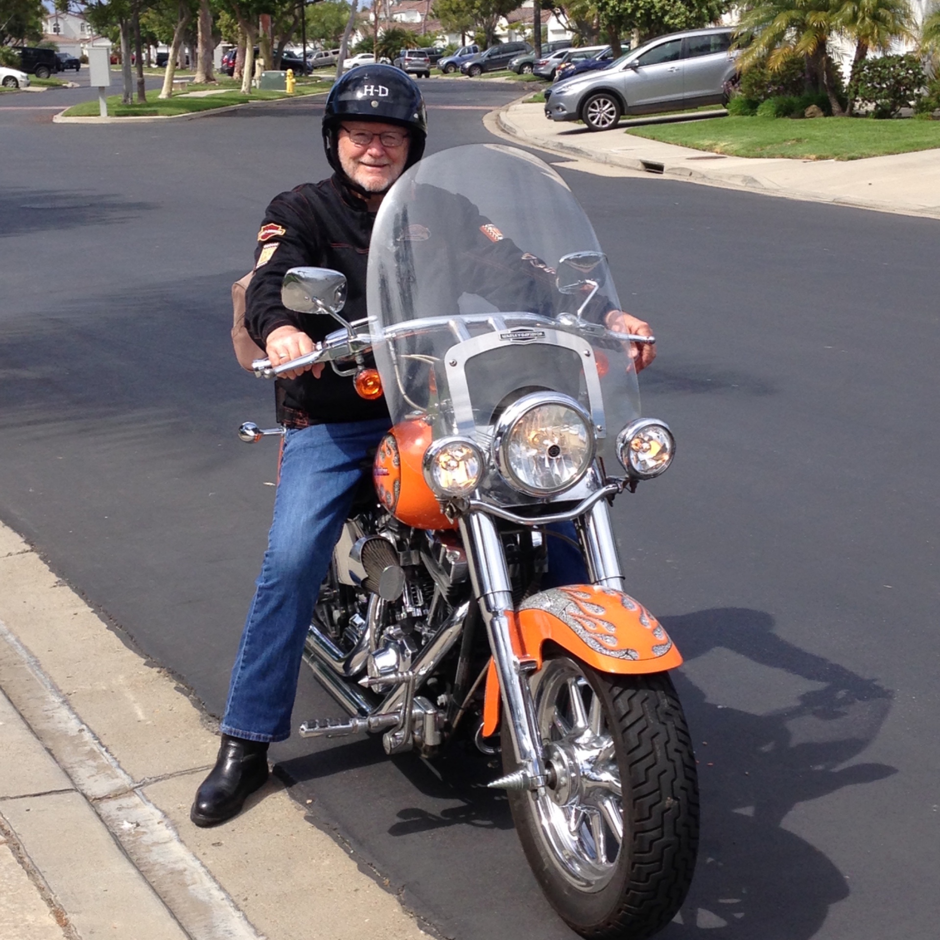 <i class="material-icons" data-template="memories-icon">chat_bubble</i><br/>Vernon Jenny, Navy, <br/>Born 8/4/1939<br/>Passed on 5/28/2022<br/>Posted by: Evelyn, Michele, Dave, Kelly<br/><div class='remember-wall-long-description'>We miss you Vern!!! Merry Christmas!!!</div><a class='btn btn-primary btn-sm mt-2 remember-wall-toggle-long-description' onclick='initRememberWallToggleLongDescriptionBtn(this)'>Learn more</a>