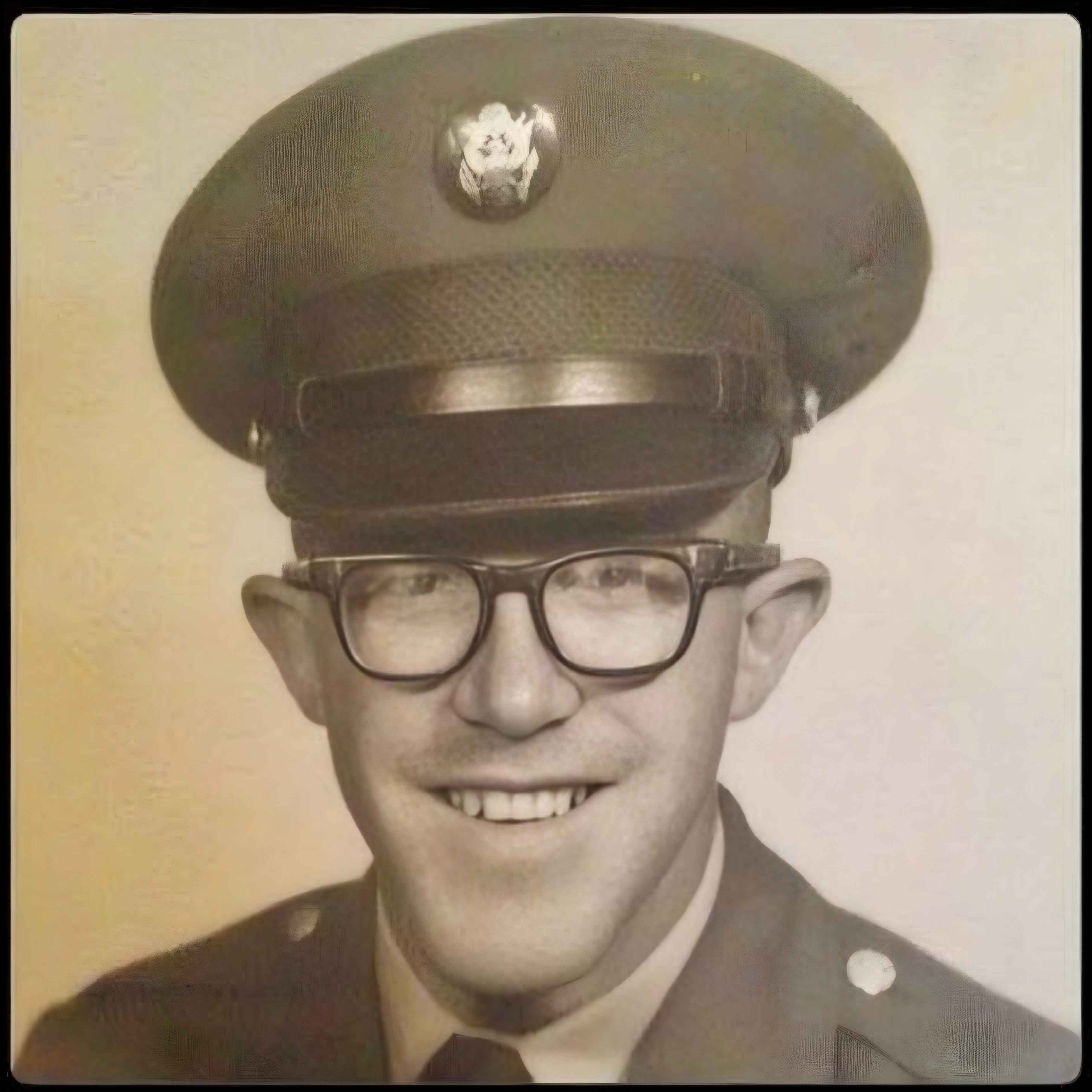 <i class="material-icons" data-template="memories-icon">chat_bubble</i><br/>Leslie Alan White, Army, Private<br/>Posted by: Curtis White<br/><div class='remember-wall-long-description'>Leslie Alan White, a proud Vietnam Veteran, passed away on July 31, 2024. He is loved and remembered by all his friends and family.</div><a class='btn btn-primary btn-sm mt-2 remember-wall-toggle-long-description' onclick='initRememberWallToggleLongDescriptionBtn(this)'>Learn more</a>