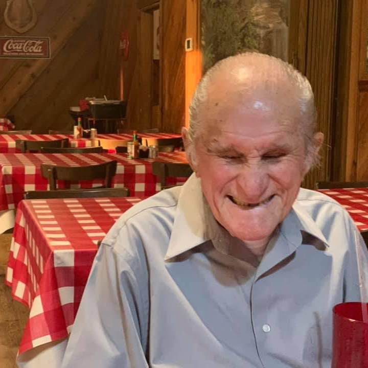 <i class="material-icons" data-template="memories-icon">chat_bubble</i><br/>Leroy Louviere Sr., Army, Sgt<br/>Posted by: Cherelle Allen<br/><div class='remember-wall-long-description'>In Memory of my grandfather. He was a gunner in WW2.</div><a class='btn btn-primary btn-sm mt-2 remember-wall-toggle-long-description' onclick='initRememberWallToggleLongDescriptionBtn(this)'>Learn more</a>