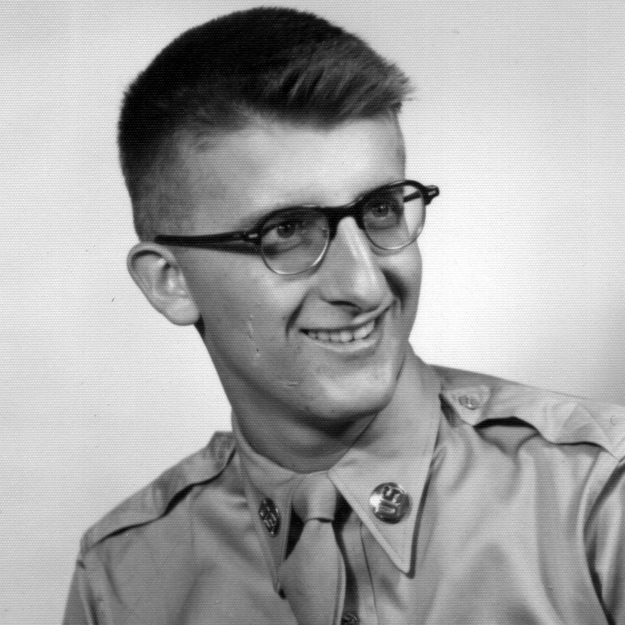 <i class="material-icons" data-template="memories-icon">chat_bubble</i><br/>Dwight Parsons, Army, <br/>Born 6/6/1932<br/>Passed on 6/25/1977<br/>Posted by: Linda Holtorf<br/><div class='remember-wall-long-description'>Merry Christmas Dad - thank you for your service to our country!</div><a class='btn btn-primary btn-sm mt-2 remember-wall-toggle-long-description' onclick='initRememberWallToggleLongDescriptionBtn(this)'>Learn more</a>