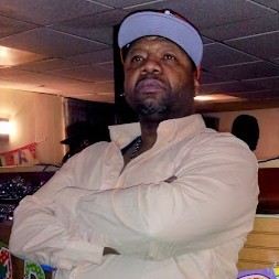 <i class="material-icons" data-template="memories-icon">chat_bubble</i><br/>Darren Jennings, Air Force, SGT <br/>Posted by: LISA JENNINGS<br/><div class='remember-wall-long-description'>You are missed every single day. Continue to rest well my super HERO</div><a class='btn btn-primary btn-sm mt-2 remember-wall-toggle-long-description' onclick='initRememberWallToggleLongDescriptionBtn(this)'>Learn more</a>