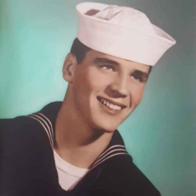 <i class="material-icons" data-template="memories-icon">chat_bubble</i><br/>William T. Gillespie, Sr, Navy, PNA3<br/>Born 12/24/1938<br/>Passed on 7/17/2016<br/>Posted by: Kelly Pendock<br/><div class='remember-wall-long-description'>Miss you, Dad! Happy Birthday and Merry Christmas.</div><a class='btn btn-primary btn-sm mt-2 remember-wall-toggle-long-description' onclick='initRememberWallToggleLongDescriptionBtn(this)'>Learn more</a>
