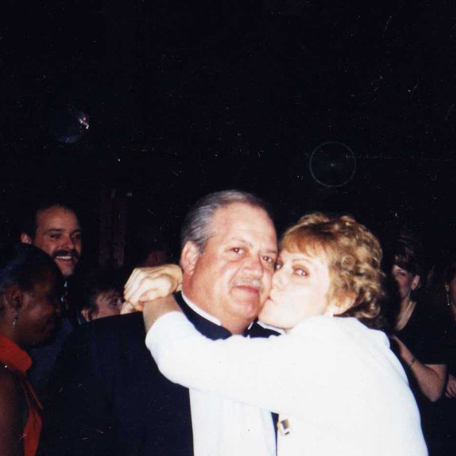 <i class="material-icons" data-template="memories-icon">chat_bubble</i><br/>Richard and Jean Martino, Air Force, <br/>Posted by: Martino Family<br/><div class='remember-wall-long-description'>Merry Christmas Meme and Poppy, we will always love and miss you.</div><a class='btn btn-primary btn-sm mt-2 remember-wall-toggle-long-description' onclick='initRememberWallToggleLongDescriptionBtn(this)'>Learn more</a>