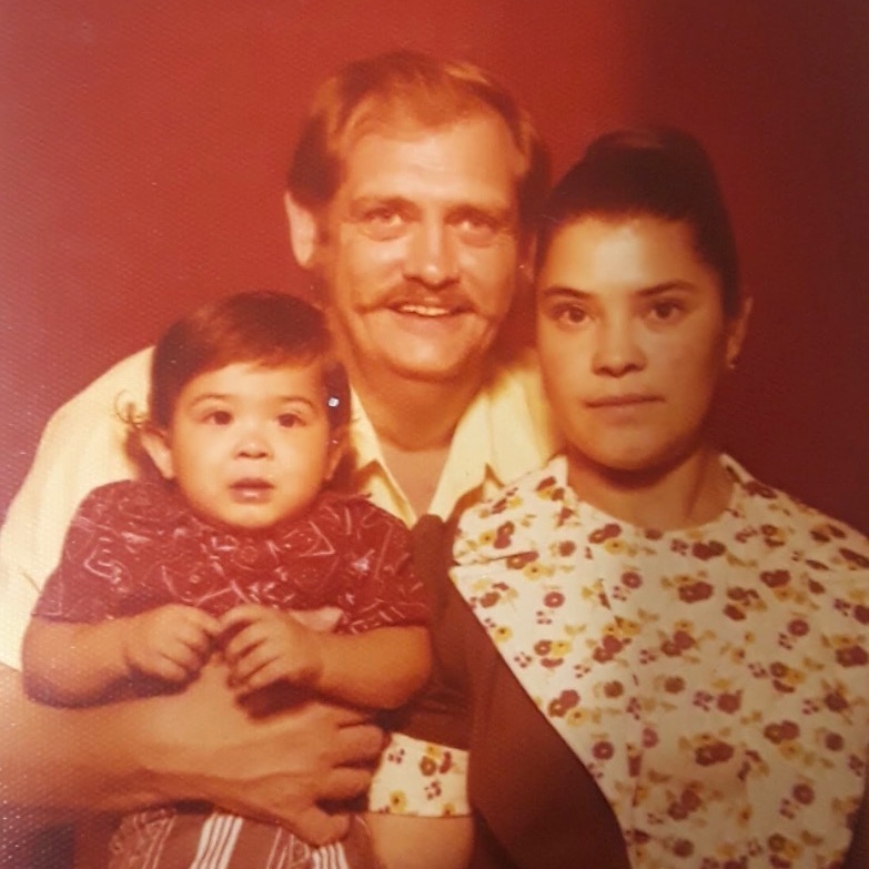 <i class="material-icons" data-template="memories-icon">chat_bubble</i><br/>Raymundo Biby, Sgt4<br/>Born 6/18/1931<br/>Passed on 8/21/1998<br/>Posted by: The Biby Family<br/><div class='remember-wall-long-description'>We love you dearly and miss you with all are hearts. We know your both dancing day and night. Ya estoy en la luna - Grandma Alma</div><a class='btn btn-primary btn-sm mt-2 remember-wall-toggle-long-description' onclick='initRememberWallToggleLongDescriptionBtn(this)'>Learn more</a>