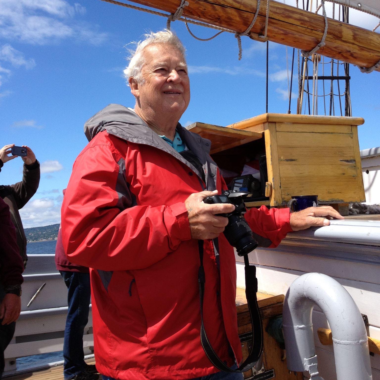 <i class="material-icons" data-template="memories-icon">chat_bubble</i><br/>David R. Crichton, Navy, <br/>Posted by: Nancy Crichton<br/><div class='remember-wall-long-description'>Remembering today and every day!</div><a class='btn btn-primary btn-sm mt-2 remember-wall-toggle-long-description' onclick='initRememberWallToggleLongDescriptionBtn(this)'>Learn more</a>